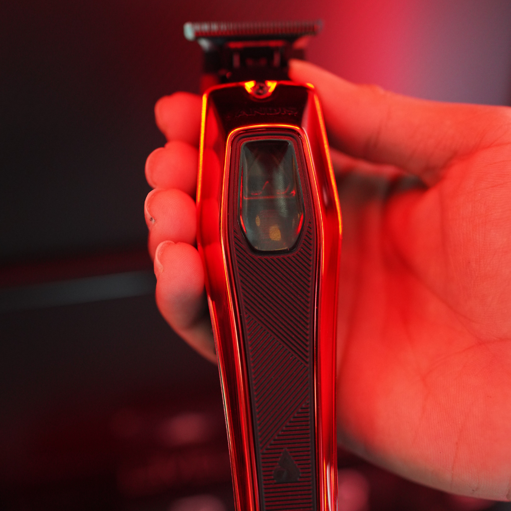 Andis Recon Trimmer with red cover